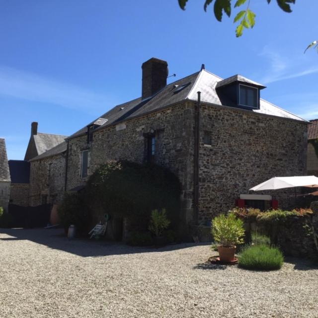 L'Ancien Pressoir Bed and Breakfast Ménil-Hermei Esterno foto